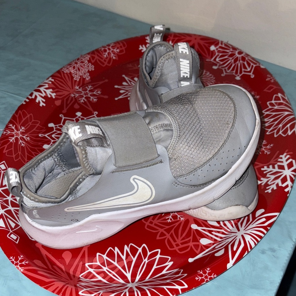 Nike Kids Gray Slip-On Sneakers